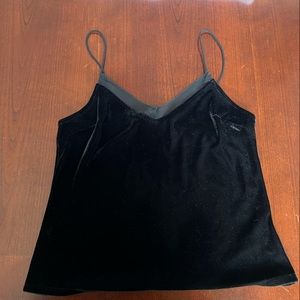 Forever 21 contemporary womens black velvet v neck cami top size xs